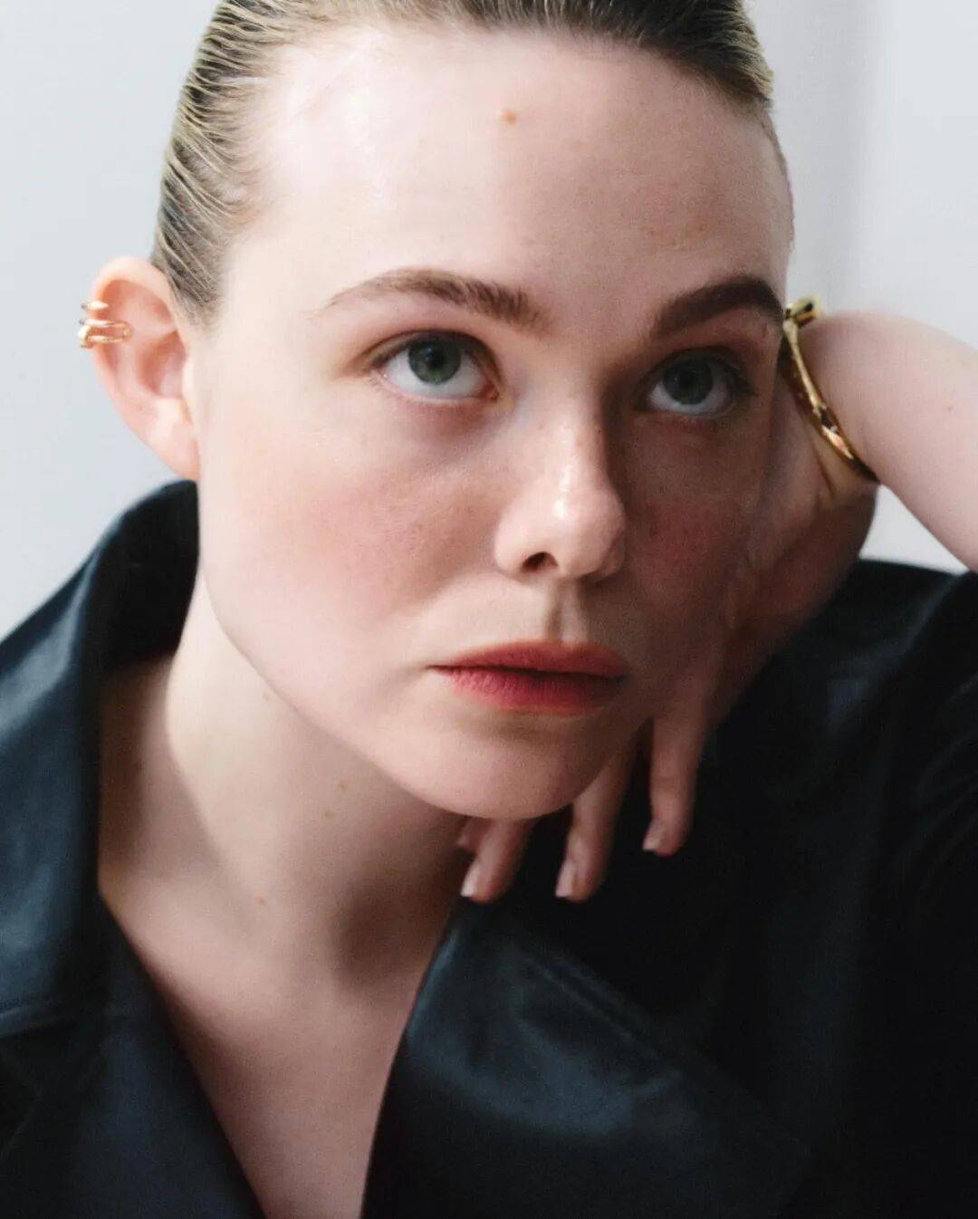 27歲奉獻最大尺度表演，堪稱今年最痛快的女性蛻變