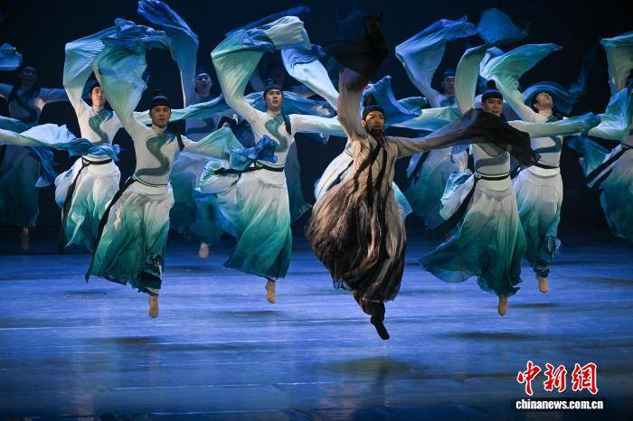 舞蹈詩劇《古色·國寶遼寧》在瀋陽演出