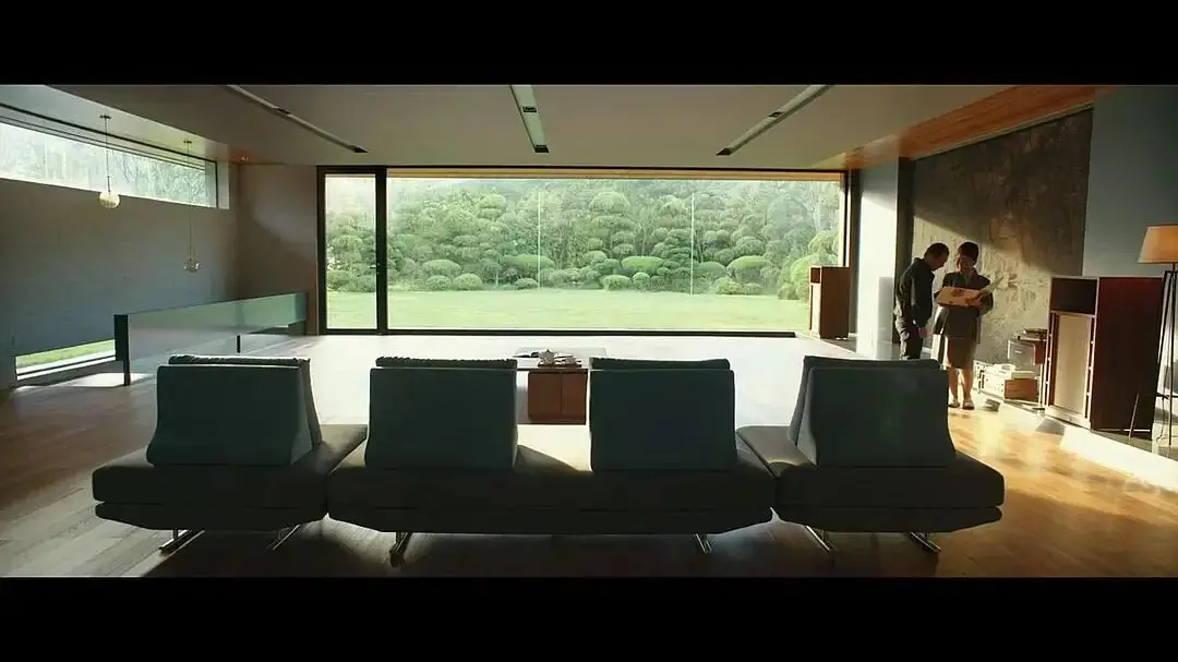 “看上房子直接明搶”，這些仗著奇葩法律的豪宅大盜無法無天了