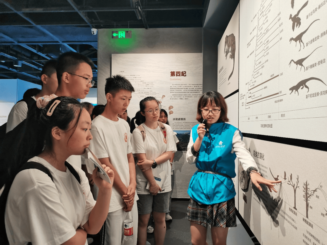 打破學段教育孤島 川大附中科華分校構建大中小貫通培養體系