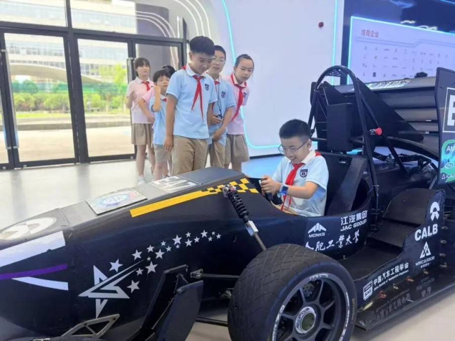 合肥市建平實驗小學南豔分校：解鎖智慧科技，少年逐光前行