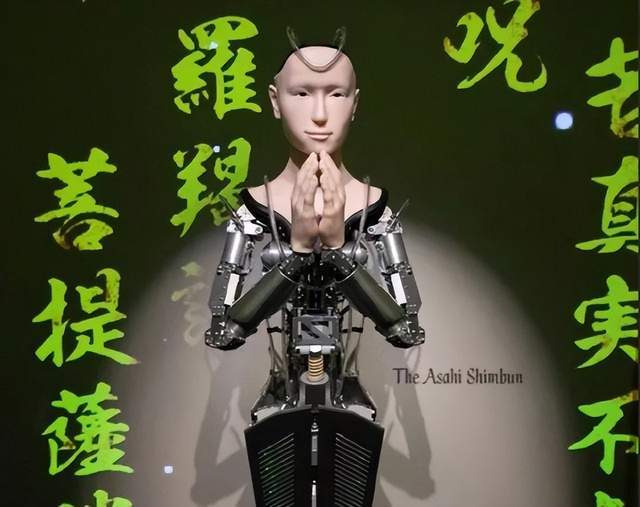i人之國日本，如何被AI眼鏡撬開大門？