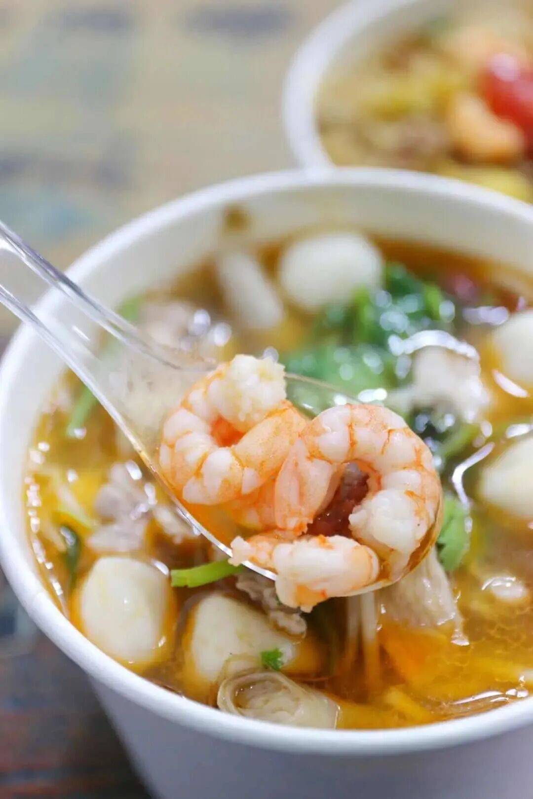 老廈門的美食江湖裡，明月阿姨家的蝦面可佔據了一席之地