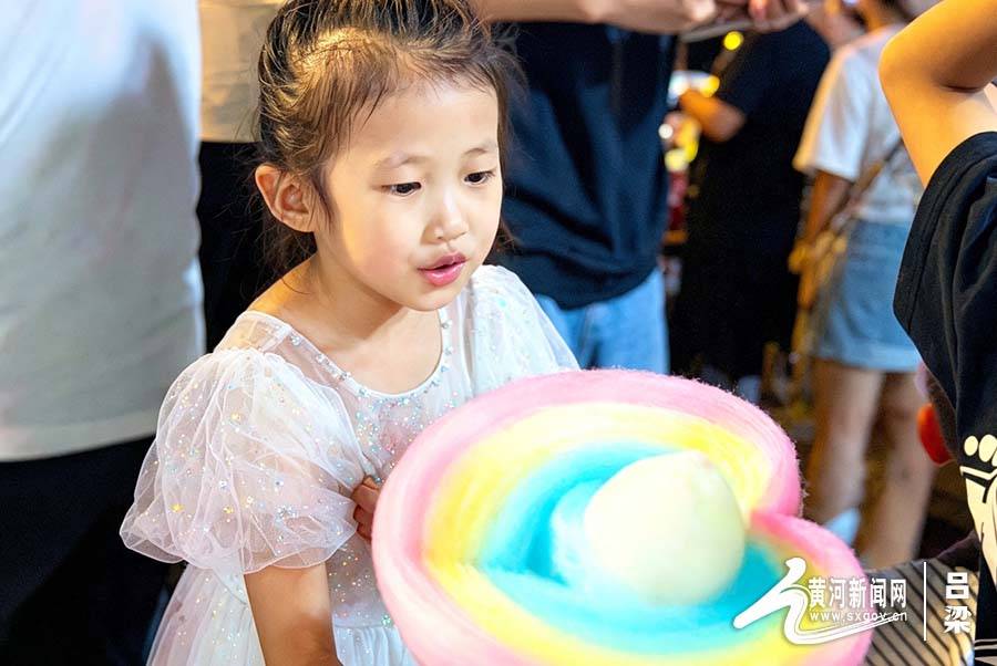 一湖煙火漾新城 百味盛宴迎客來——呂梁“樂享百味 品味新城”美食季火熱開市