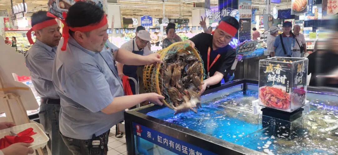 上岸到貨架最快8小時！大潤發打通海產品鏈路，解鎖開海第一口鮮