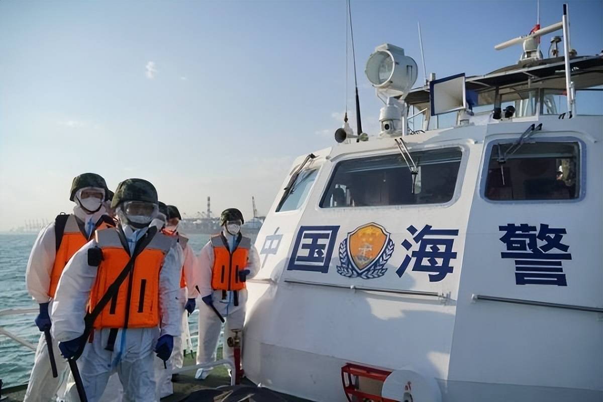 原創鬧劇再升級，馬科斯後院起火，上百人被依法清查，中國亮出房產證