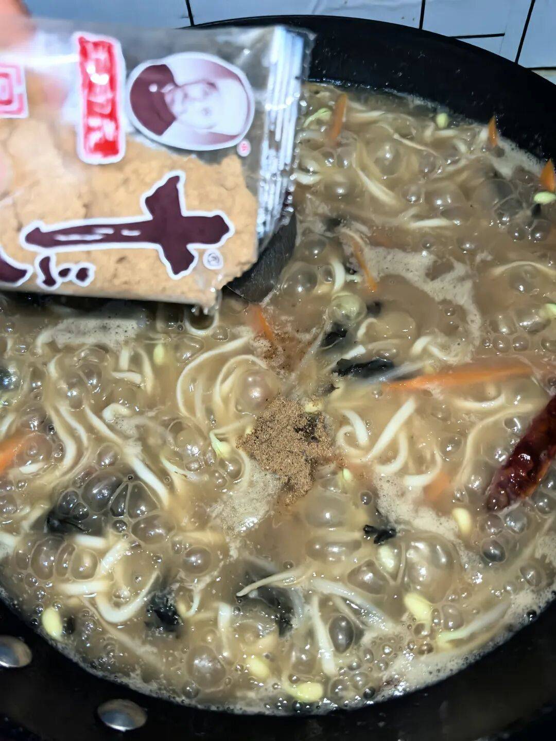 老家河南：最適合老鄉們秋天吃的美食，非它莫屬，給肉都不換，而且寓意還特別好！