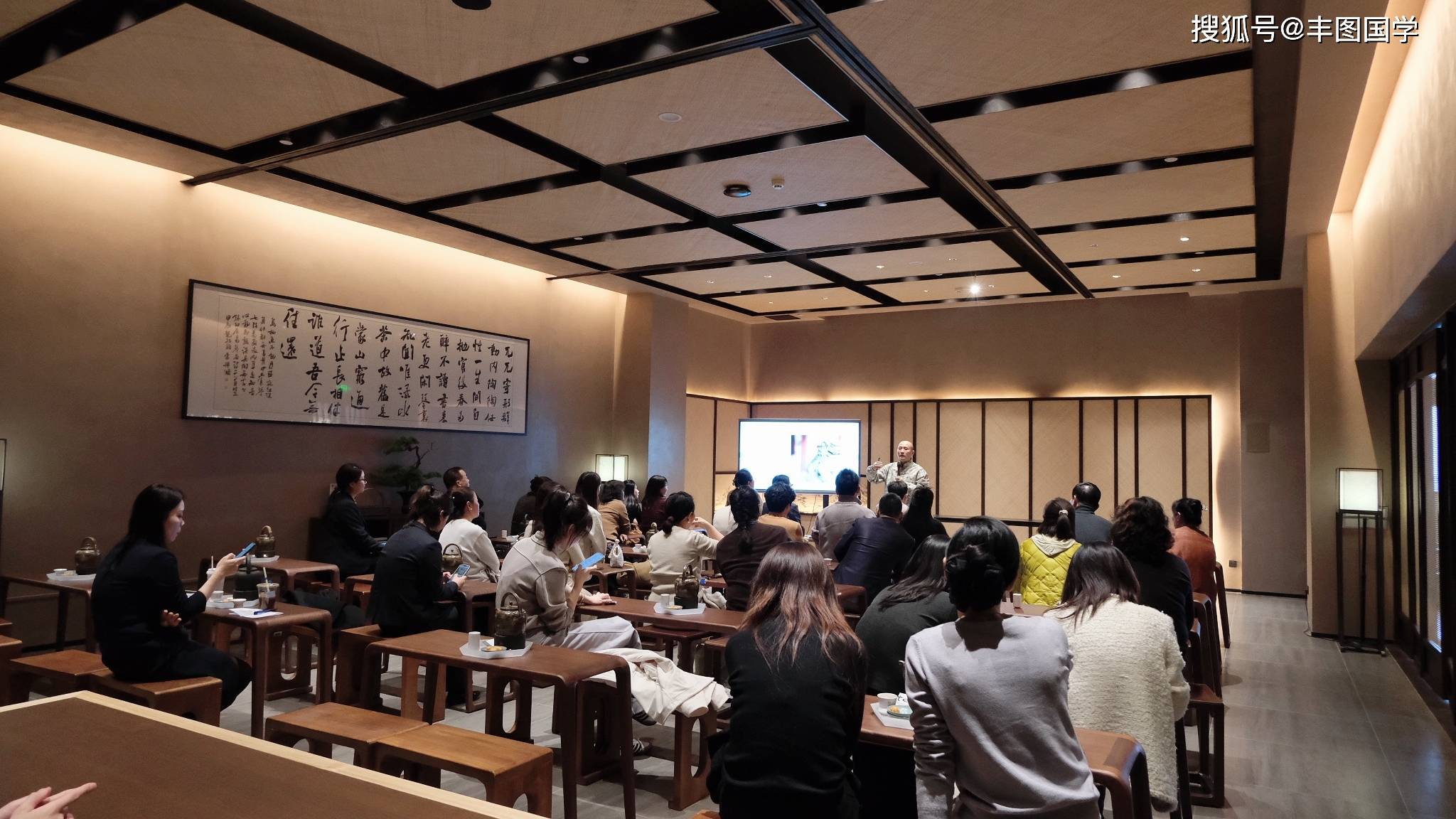 二胎孩子起名隨誰姓？西安起名大師嚴峻講沒有標準答案只有家庭共識