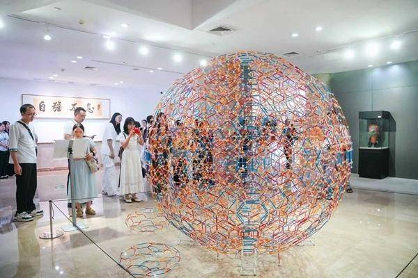 陳景潤科學基金會在尤溪縣的四年教育試驗 縣域數學教育“掐尖”不如“培土”