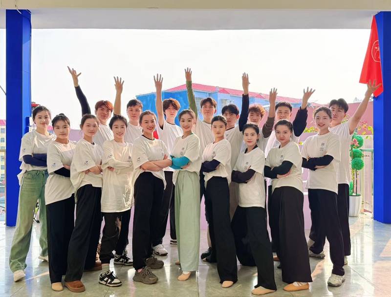 舞蹈藝考全程陪考 江西衝刺省外名校舞蹈藝考怎麼選專業機構