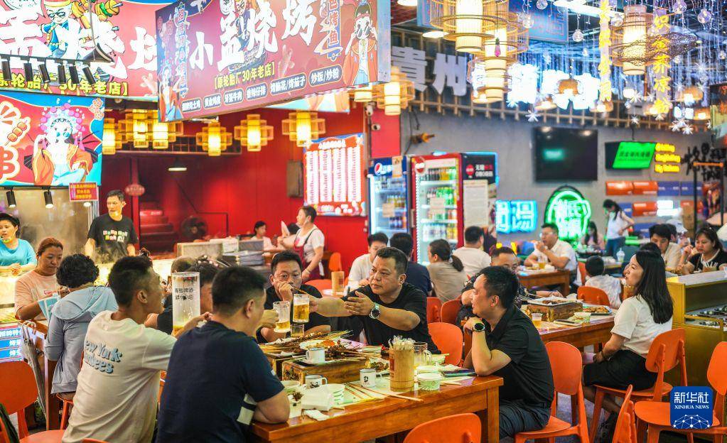 “涼氣候”帶來“熱經濟”貴州避暑旅遊人氣旺