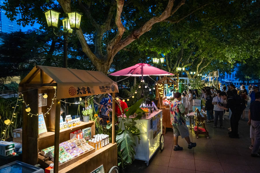 美洲奇遇從展廳延伸到舌尖，上博門口開啟夏日美食夜市