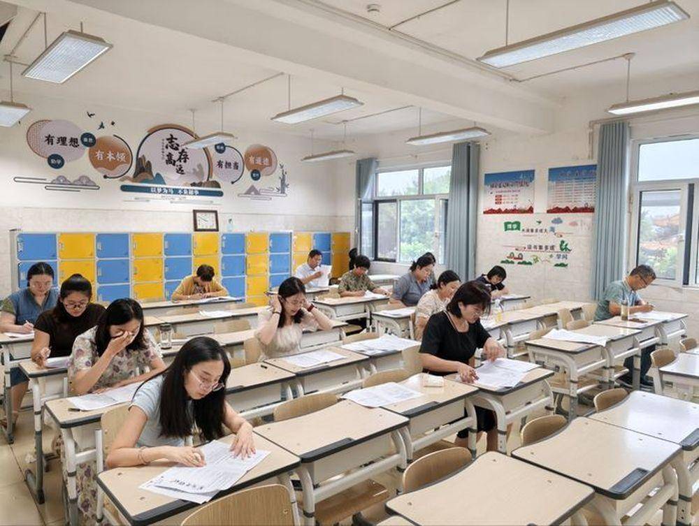 濟南高新區遙牆中學雙教研賦能新學期教學提質