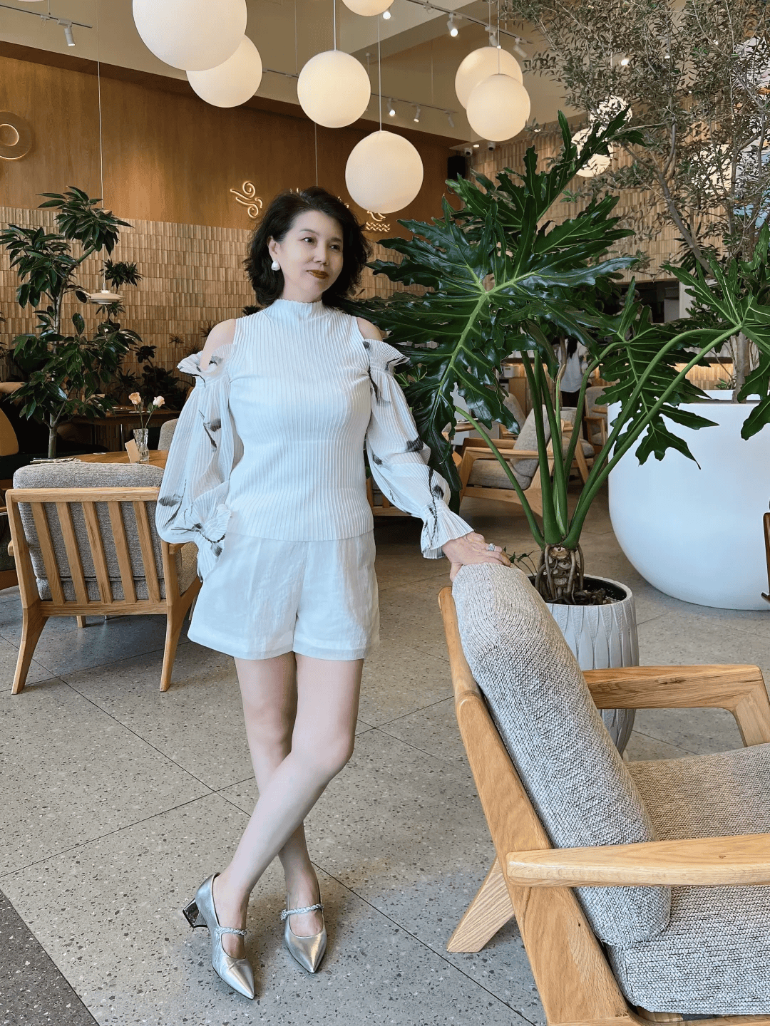 原創誰說大齡女性不能穿花？60+博主的花樣穿搭，減齡5歲還不踩雷