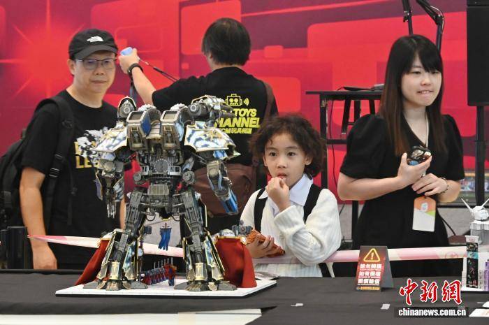 動漫機甲微縮模型同臺競技 數百高手競逐“香港國際模型大賽2026”