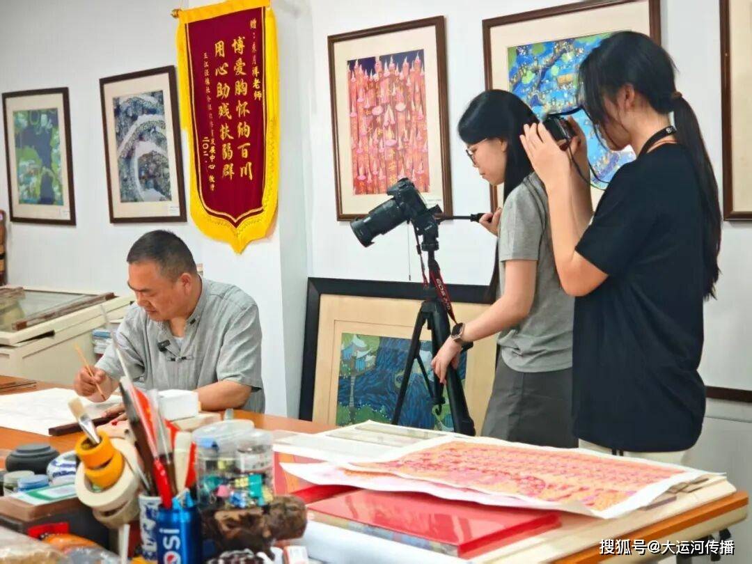 運河關注｜畫作被牛津劍橋等收藏 這位嘉興秀洲人火到英國