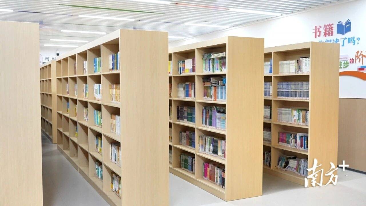 超千名師生受益！禾雲鎮中心小學圖書室及心育室“上新”