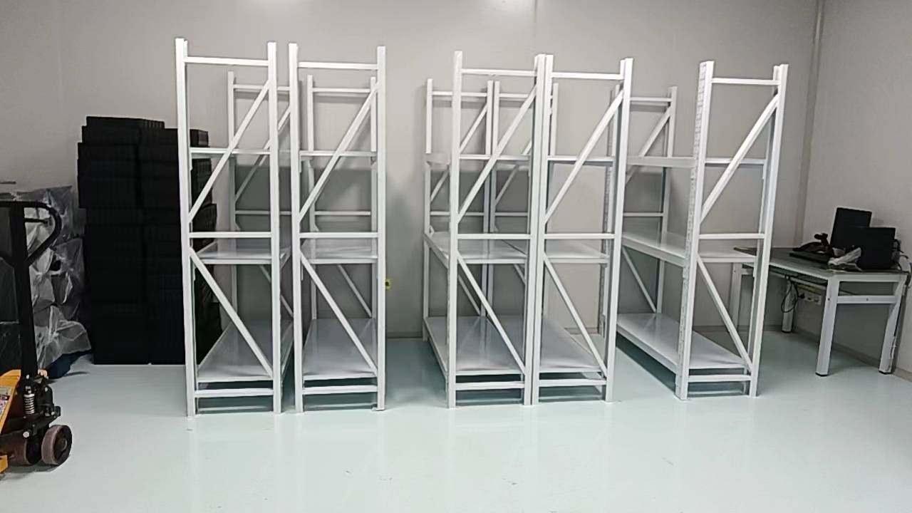 上海貨架實力供應商解析重型橫樑貨架承重標準