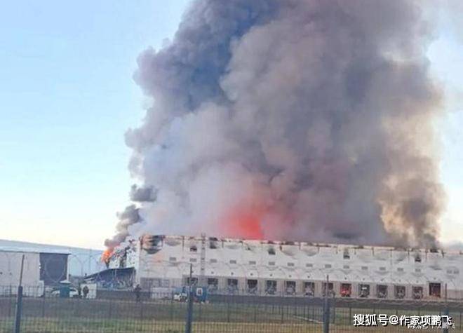 原創重磅：烏克蘭摧毀薩拉托夫10萬平米的俄軍物流基地！