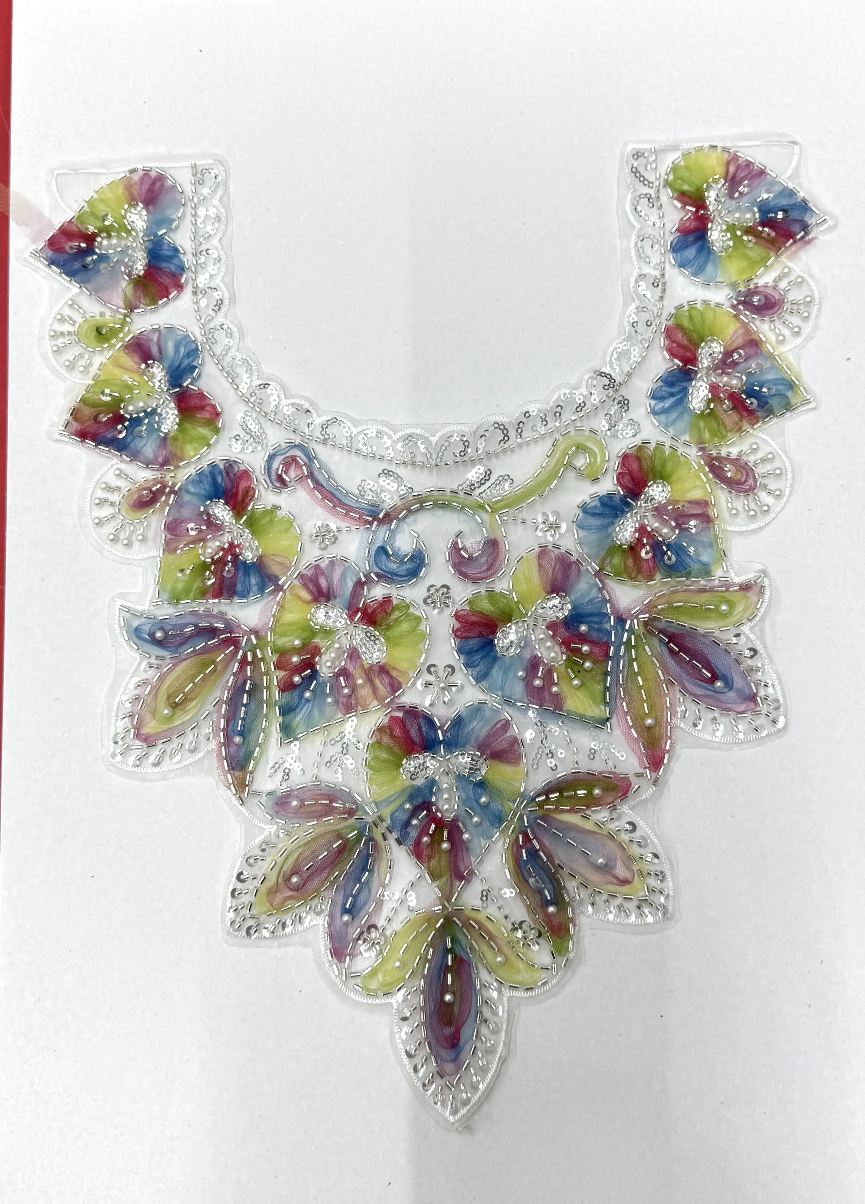 時尚刺繡花朵在女裝設計中的應用，金華創意刺繡花朵趨勢